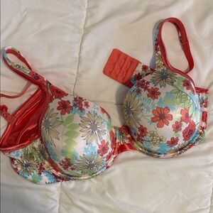 Vanity Fair Floral Bra